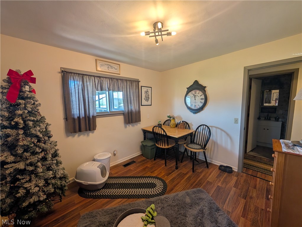 228 Crowley Drive Roseville OH 43777