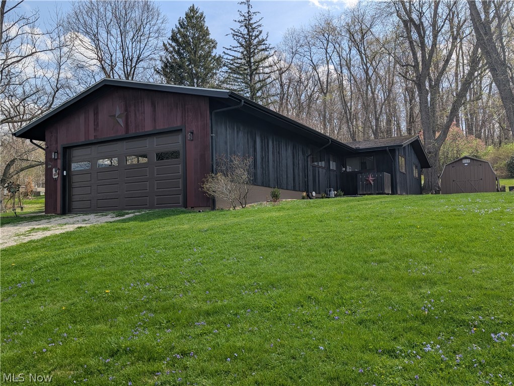 228 Crowley Drive Roseville OH 43777
