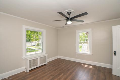 124 Clemmer Avenue Akron OH 44313