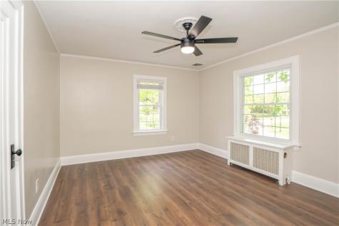 124 Clemmer Avenue Akron OH 44313