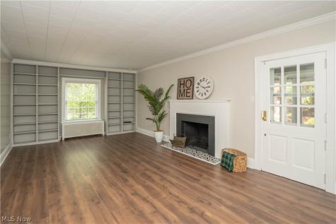 124 Clemmer Avenue Akron OH 44313