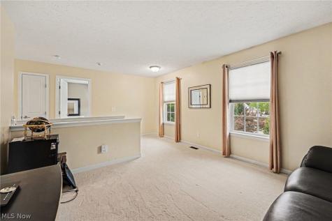 7922 English Oak Trail Macedonia OH 44056