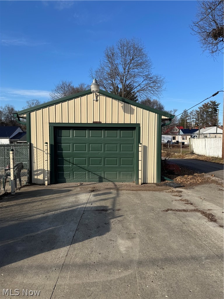 1096 Sevall Street Zanesville OH 43701