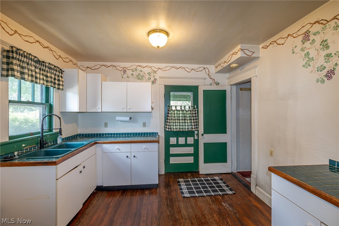 126 Fairview Avenue Wadsworth OH 44281