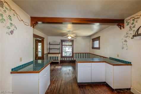 126 Fairview Avenue Wadsworth OH 44281