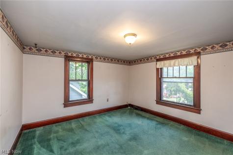 126 Fairview Avenue Wadsworth OH 44281