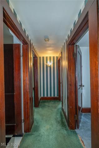 126 Fairview Avenue Wadsworth OH 44281