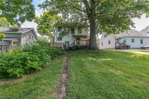 126 Fairview Avenue Wadsworth OH 44281