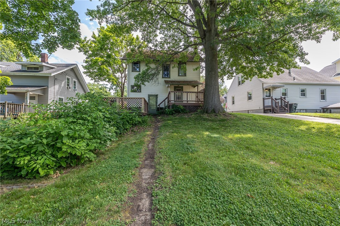 126 Fairview Avenue Wadsworth OH 44281