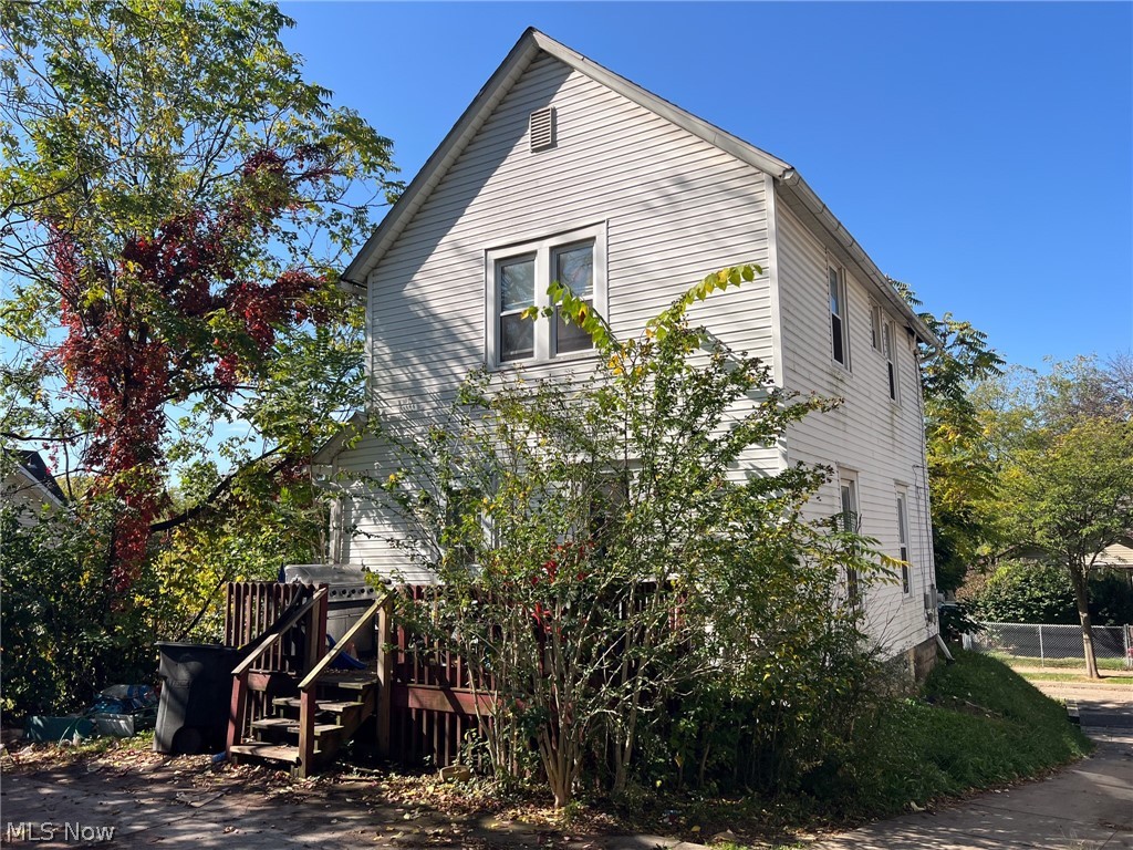 2301 13th Street SW Akron OH 44314