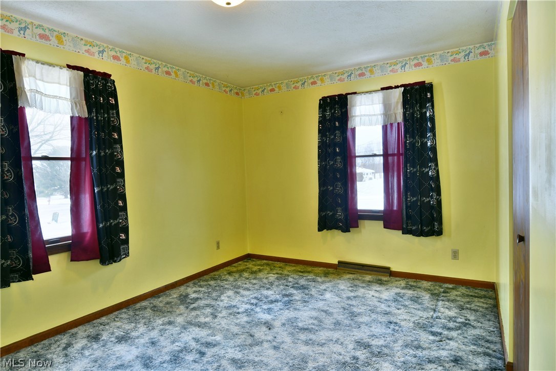 2516 Mahan Denman Road Cortland OH 44410