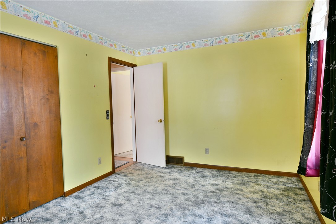 2516 Mahan Denman Road Cortland OH 44410