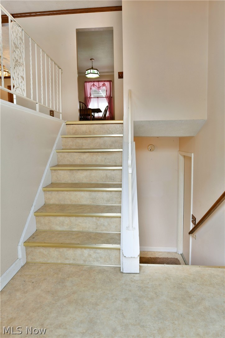 2516 Mahan Denman Road Cortland OH 44410