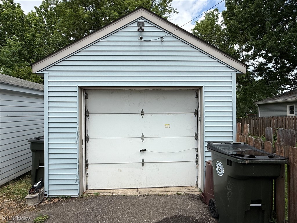 1360 Meadowbrook Avenue SE Warren OH 44484