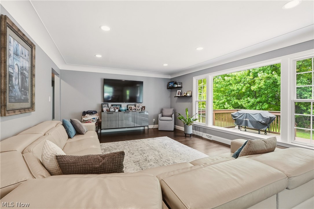26901 N Woodland Road Beachwood OH 44122
