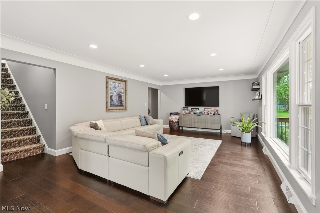 26901 N Woodland Road Beachwood OH 44122