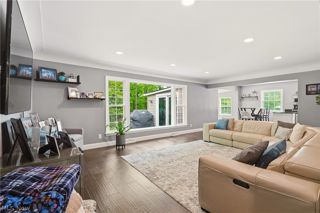 26901 N Woodland Road Beachwood OH 44122