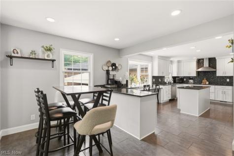 26901 N Woodland Road Beachwood OH 44122