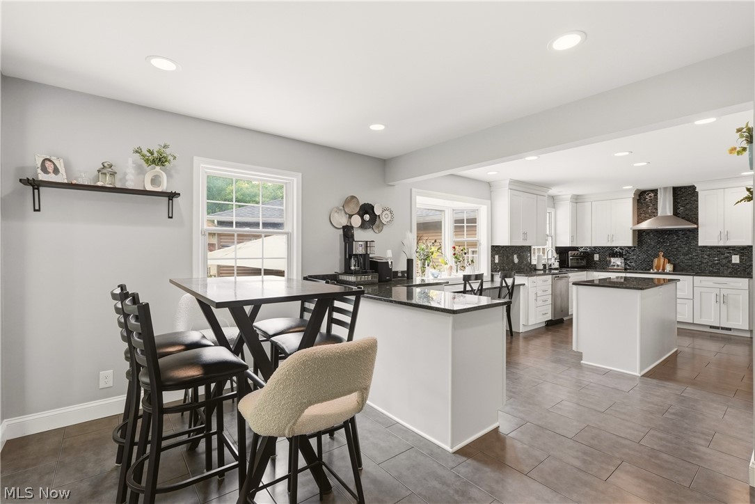 26901 N Woodland Road Beachwood OH 44122
