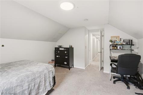 26901 N Woodland Road Beachwood OH 44122