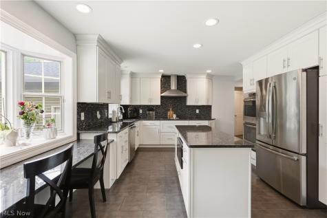 26901 N Woodland Road Beachwood OH 44122