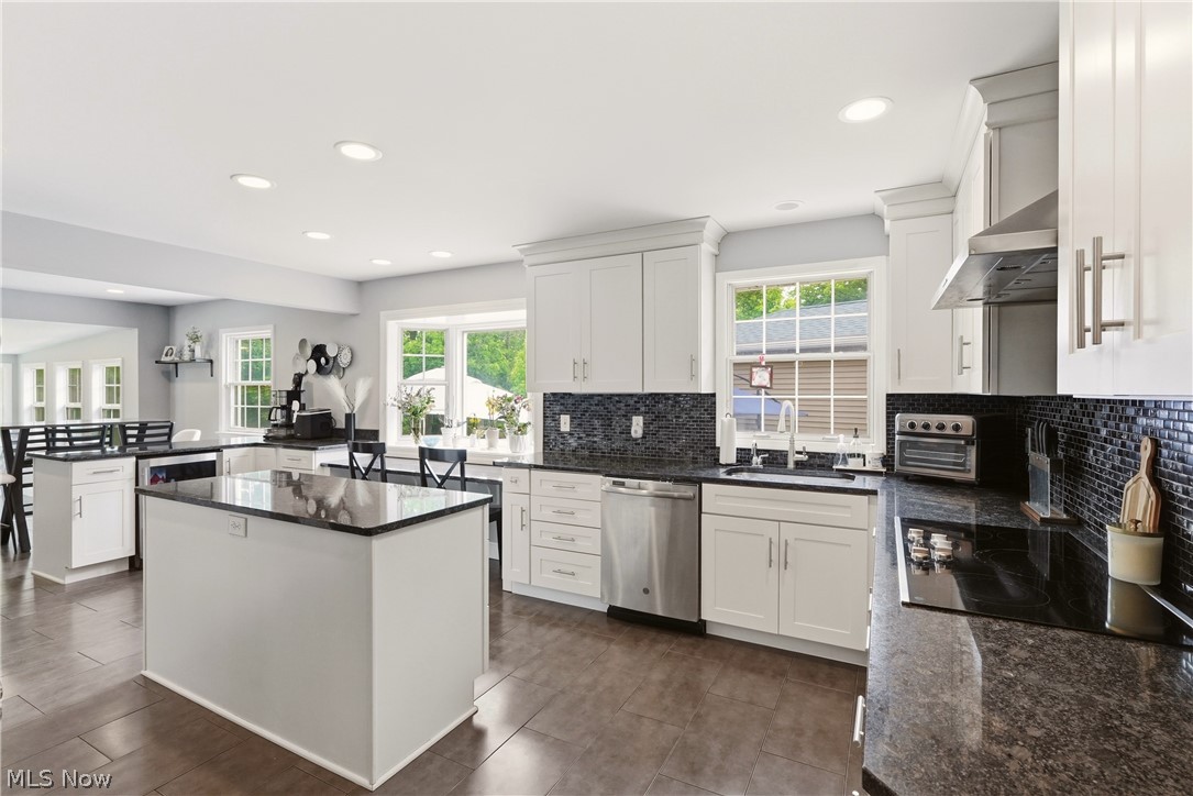 26901 N Woodland Road Beachwood OH 44122