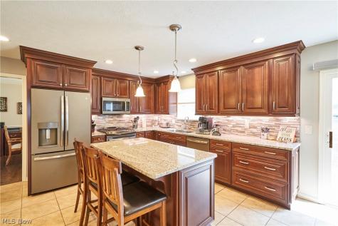 4395 Wedgewood Drive Copley OH 44321