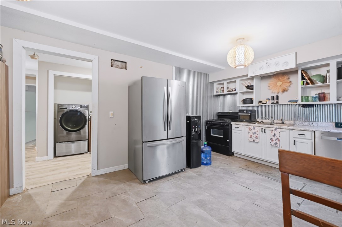 3470 Roseview Drive SE Hubbard OH 44425