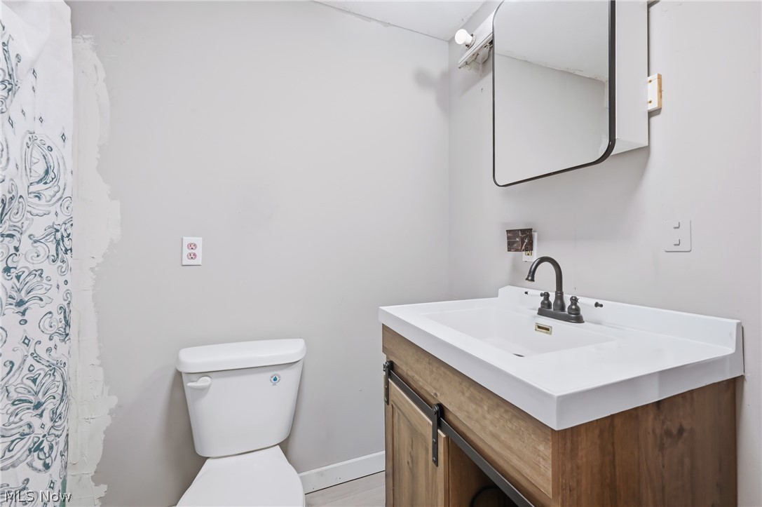 3470 Roseview Drive SE Hubbard OH 44425