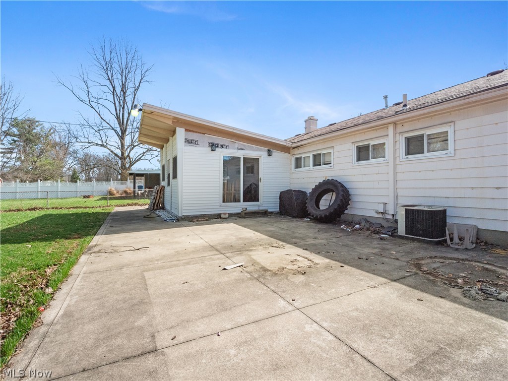 9248 Lynnhaven Road Parma Heights OH 44130