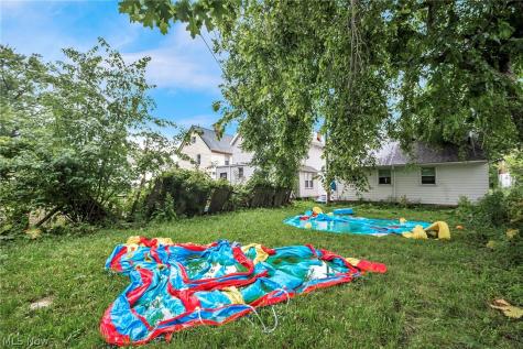 9604 Hilgert Drive Cleveland OH 44104