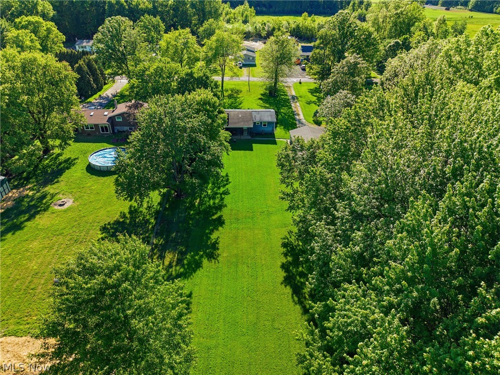 2693 Mahan Denman Road NW Bristolville OH 44402
