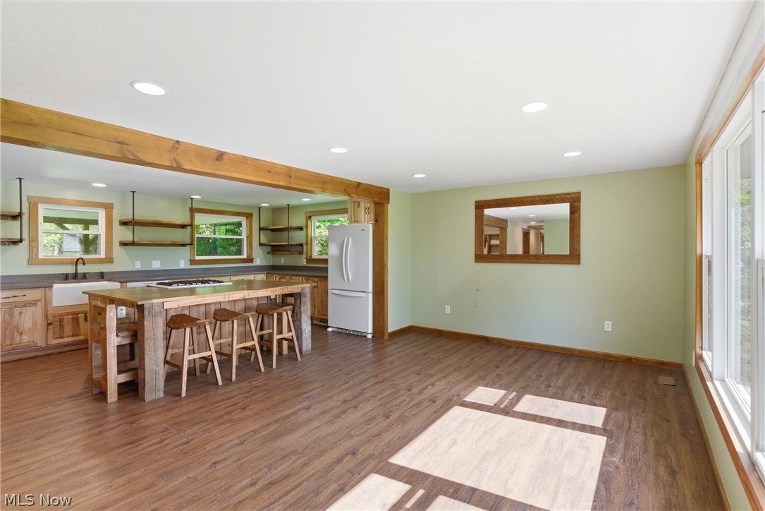 2693 Mahan Denman Road NW Bristolville OH 44402