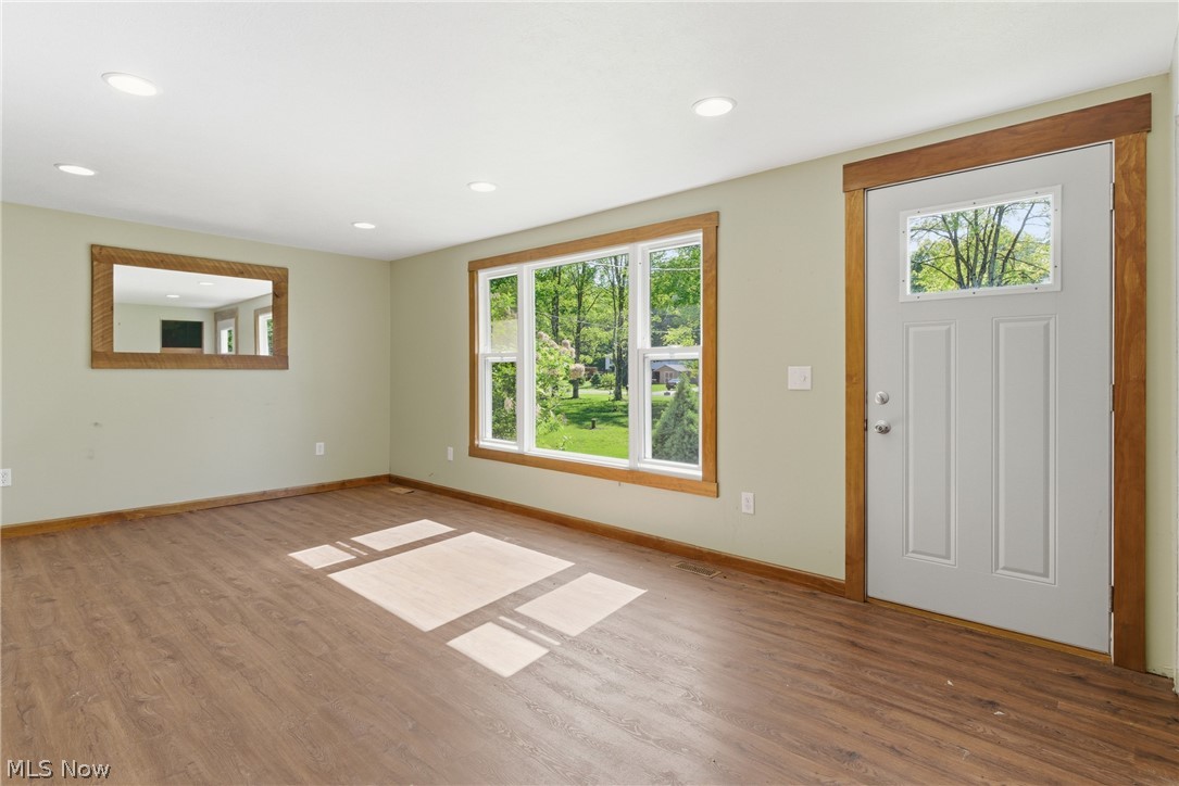 2693 Mahan Denman Road NW Bristolville OH 44402