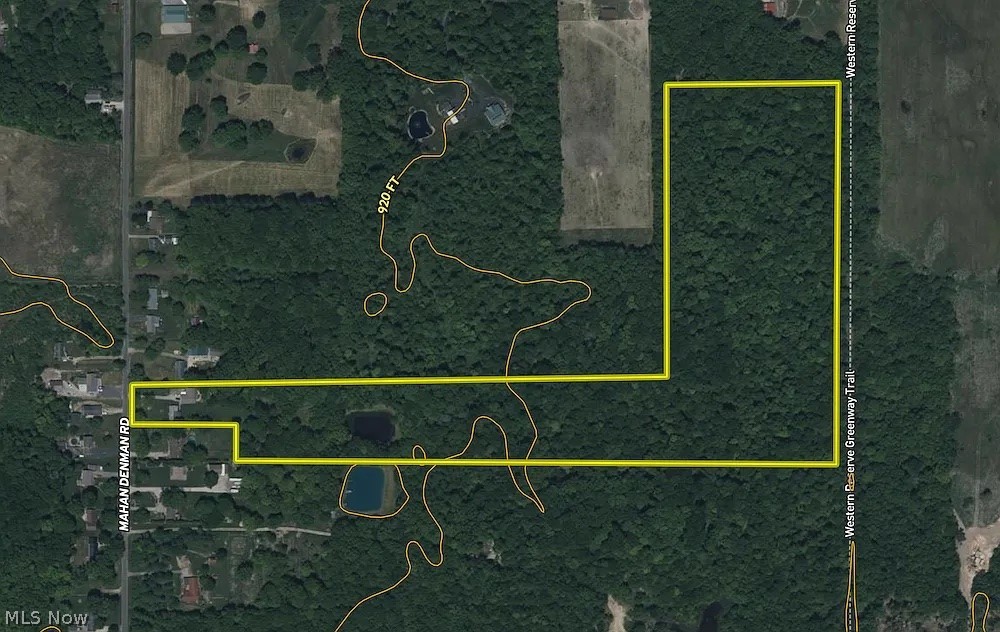 2693 Mahan Denman Road NW Bristolville OH 44402