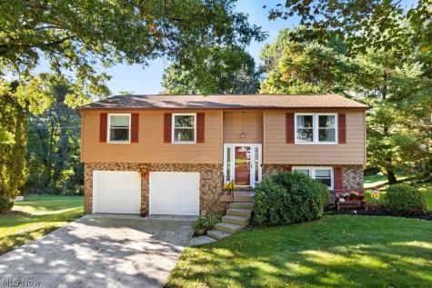 1270 Goldfinch Trail Stow OH 44224
