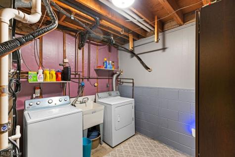 1270 Goldfinch Trail Stow OH 44224