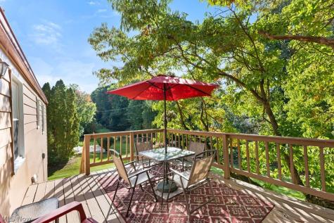 1270 Goldfinch Trail Stow OH 44224
