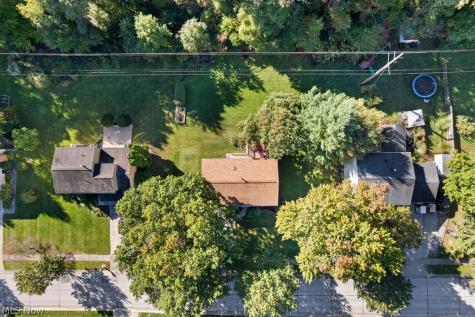 1270 Goldfinch Trail Stow OH 44224