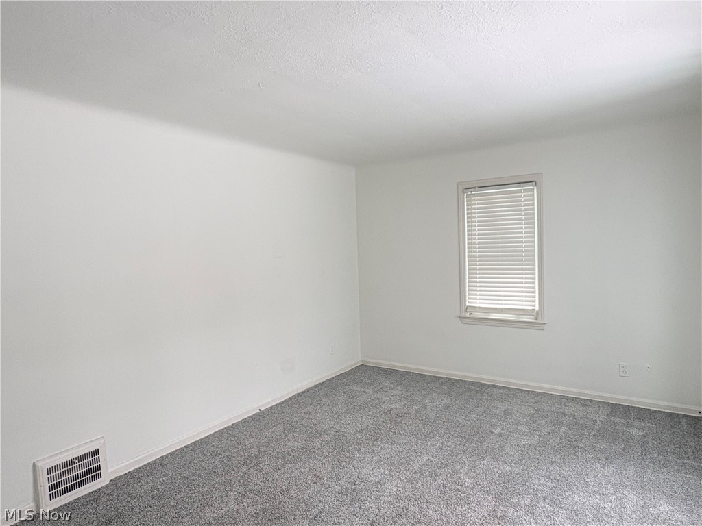 15521 Corkhill Road Maple Heights OH 44137