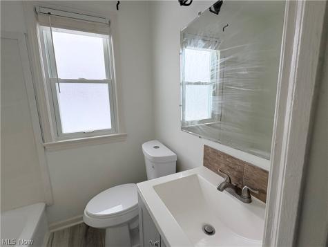 15521 Corkhill Road Maple Heights OH 44137