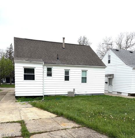 15521 Corkhill Road Maple Heights OH 44137