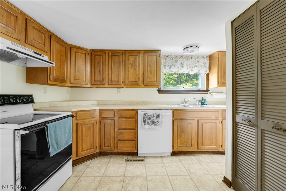 9794 Stukey Lane Chardon OH 44024