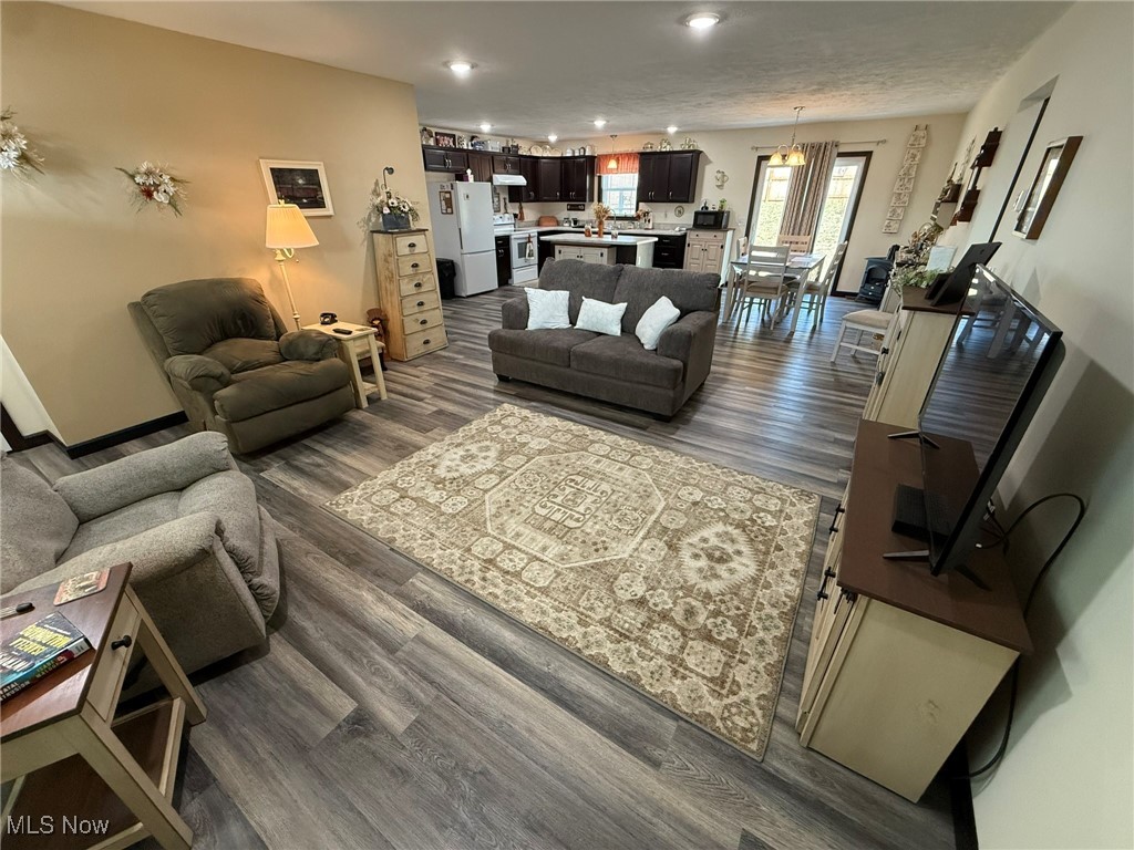 797 Glenda Street NE Bolivar OH 44612
