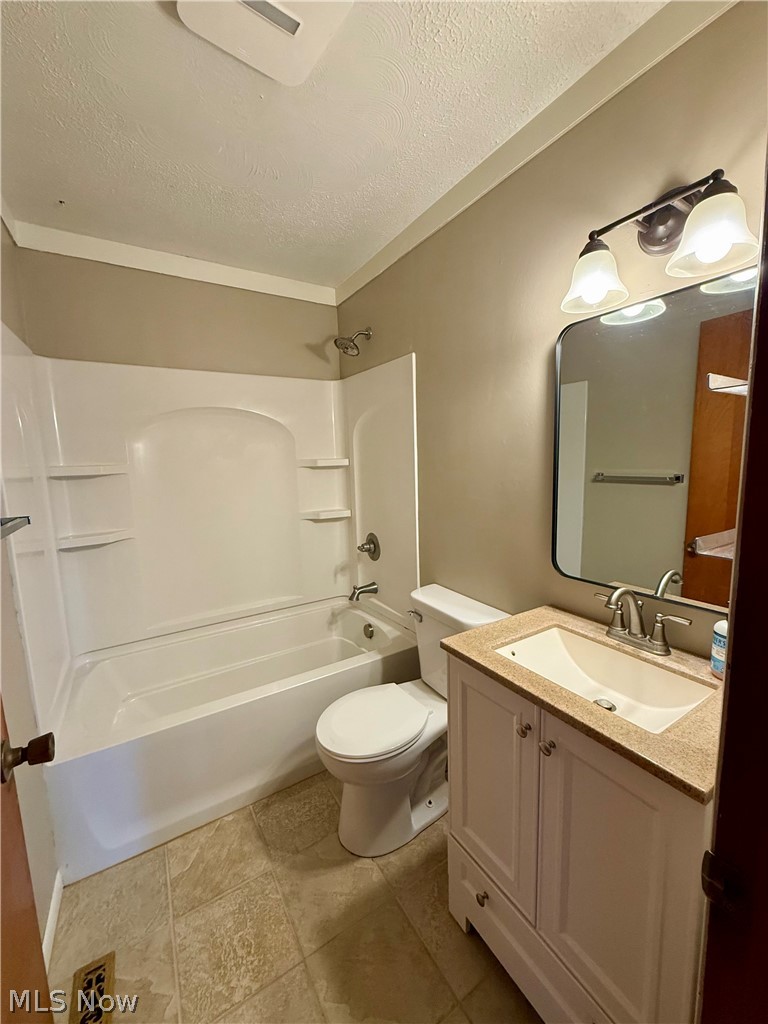 1127 Schell Avenue NW New Philadelphia OH 44663