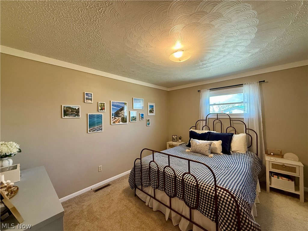 1127 Schell Avenue NW New Philadelphia OH 44663