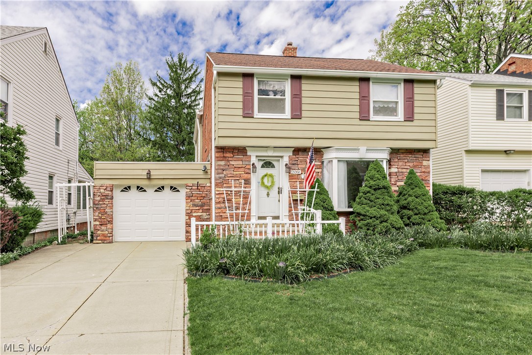 4809 Westbourne Road Lyndhurst OH 44124