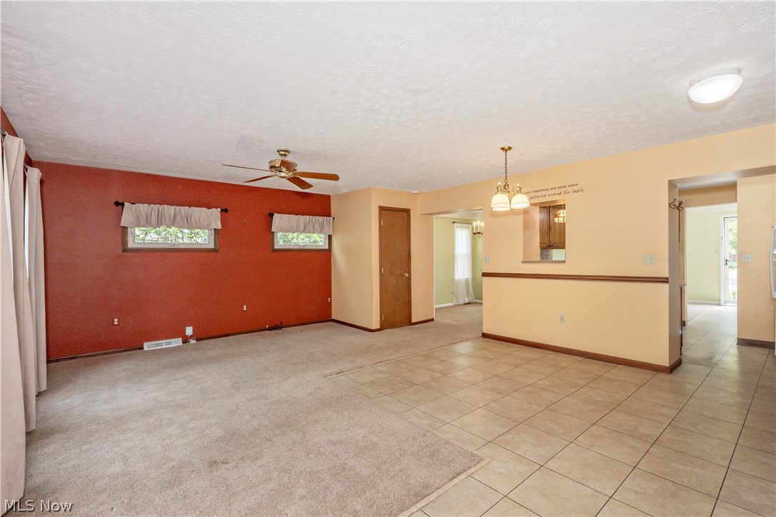 4809 Westbourne Road Lyndhurst OH 44124