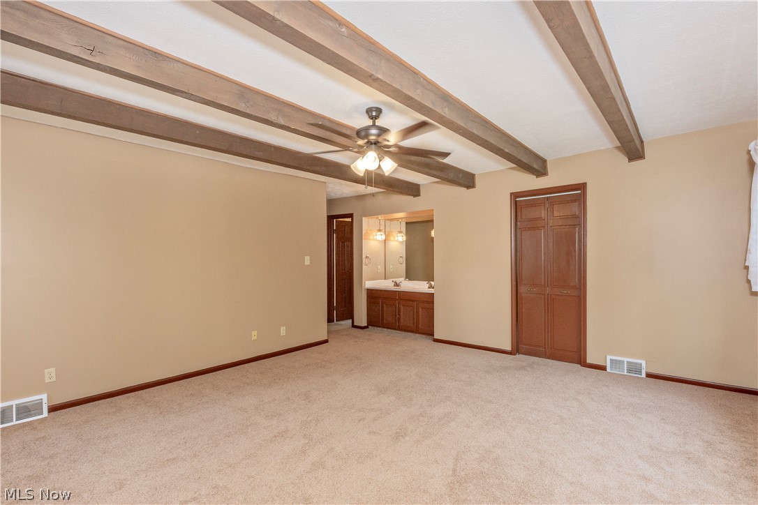 4809 Westbourne Road Lyndhurst OH 44124