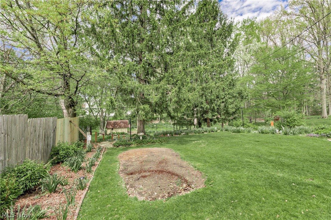 4809 Westbourne Road Lyndhurst OH 44124
